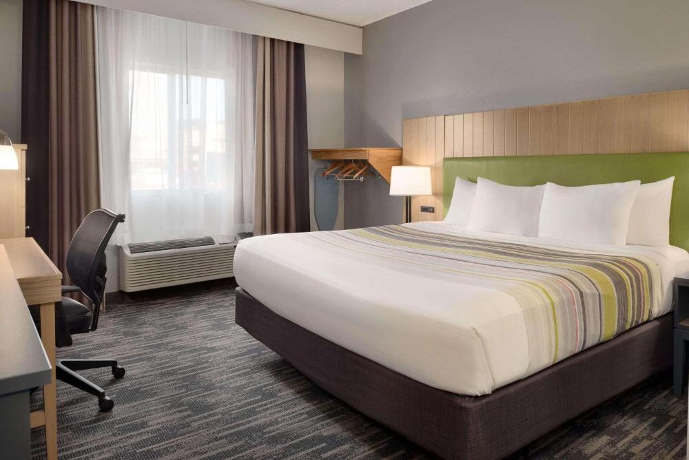 King Room interior